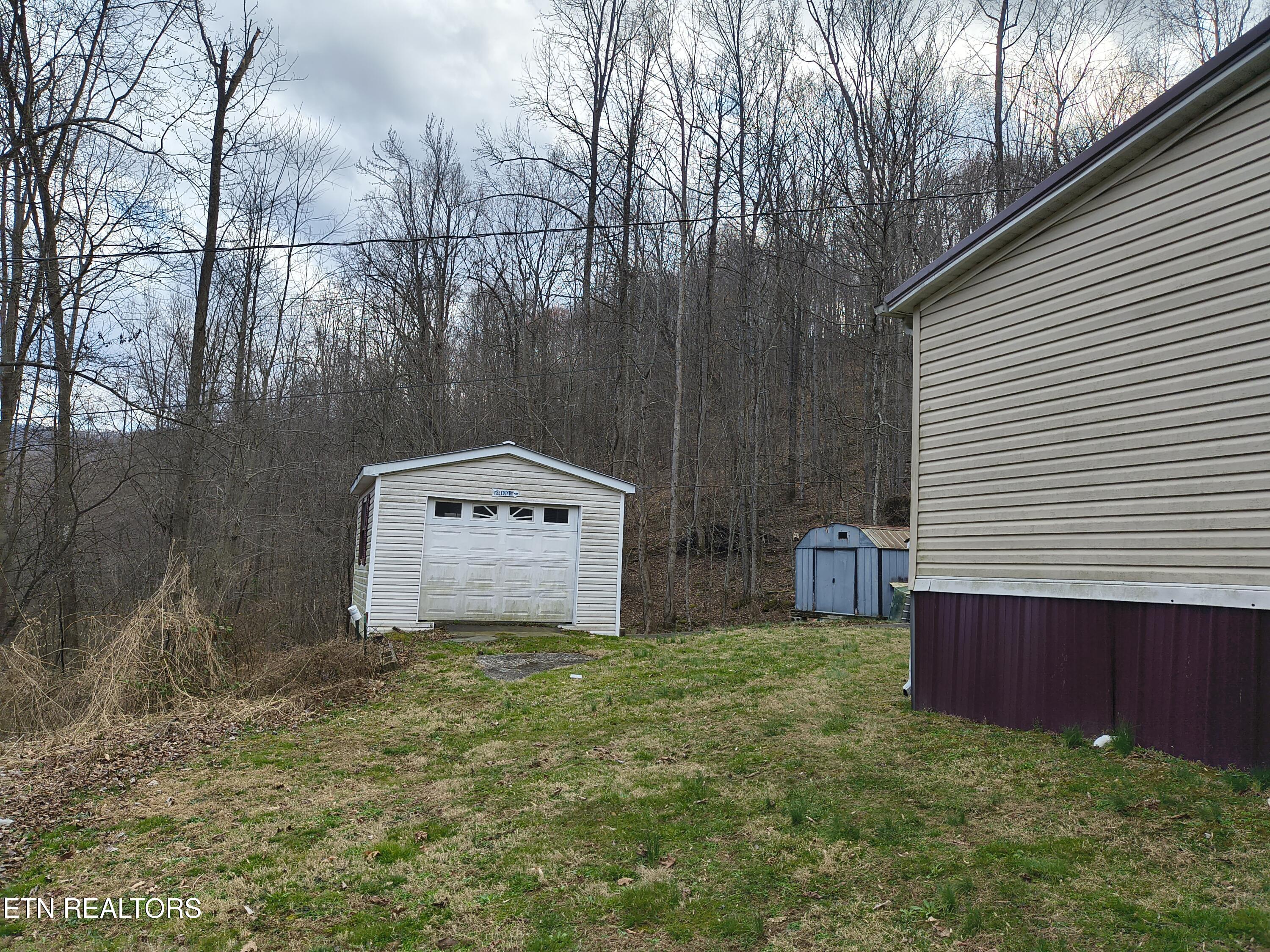 501 Jakes Branch Road Pioneer, TN 37847 - Photo 7 of 31 Pic 5