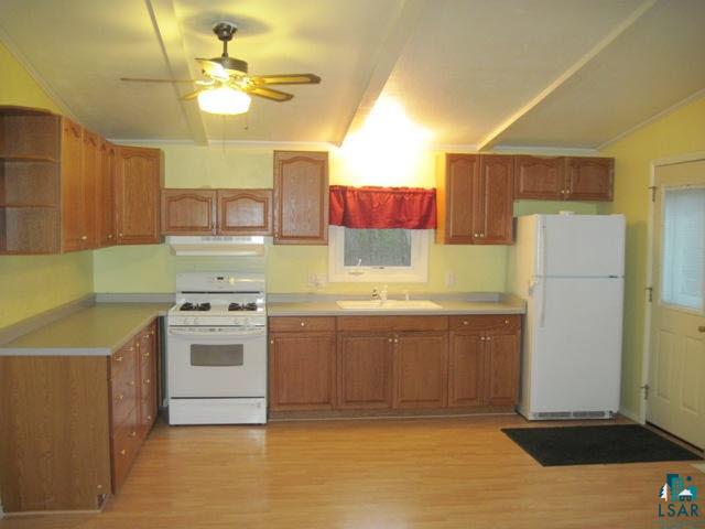 1480 East County Rd B Foxboro, WI 54836 - Photo 2 of 9