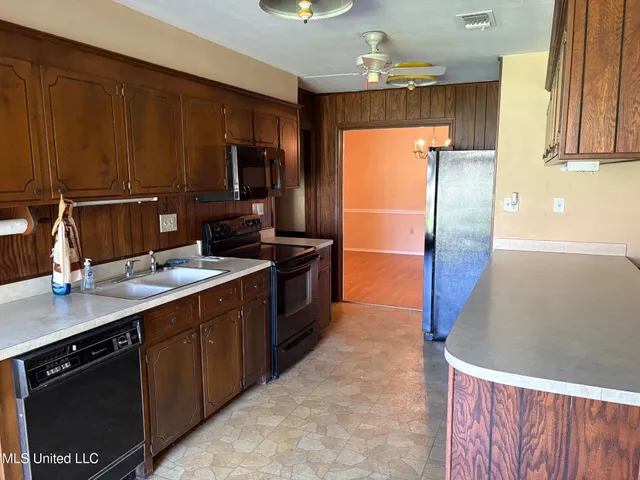 $210,000 | 16170 Kenwood Drive, Gulfport, MS 39503