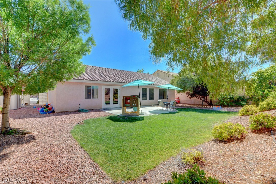 8916 Rusty Rifle Avenue Las Vegas, NV 89143 - Photo 30 of 34
