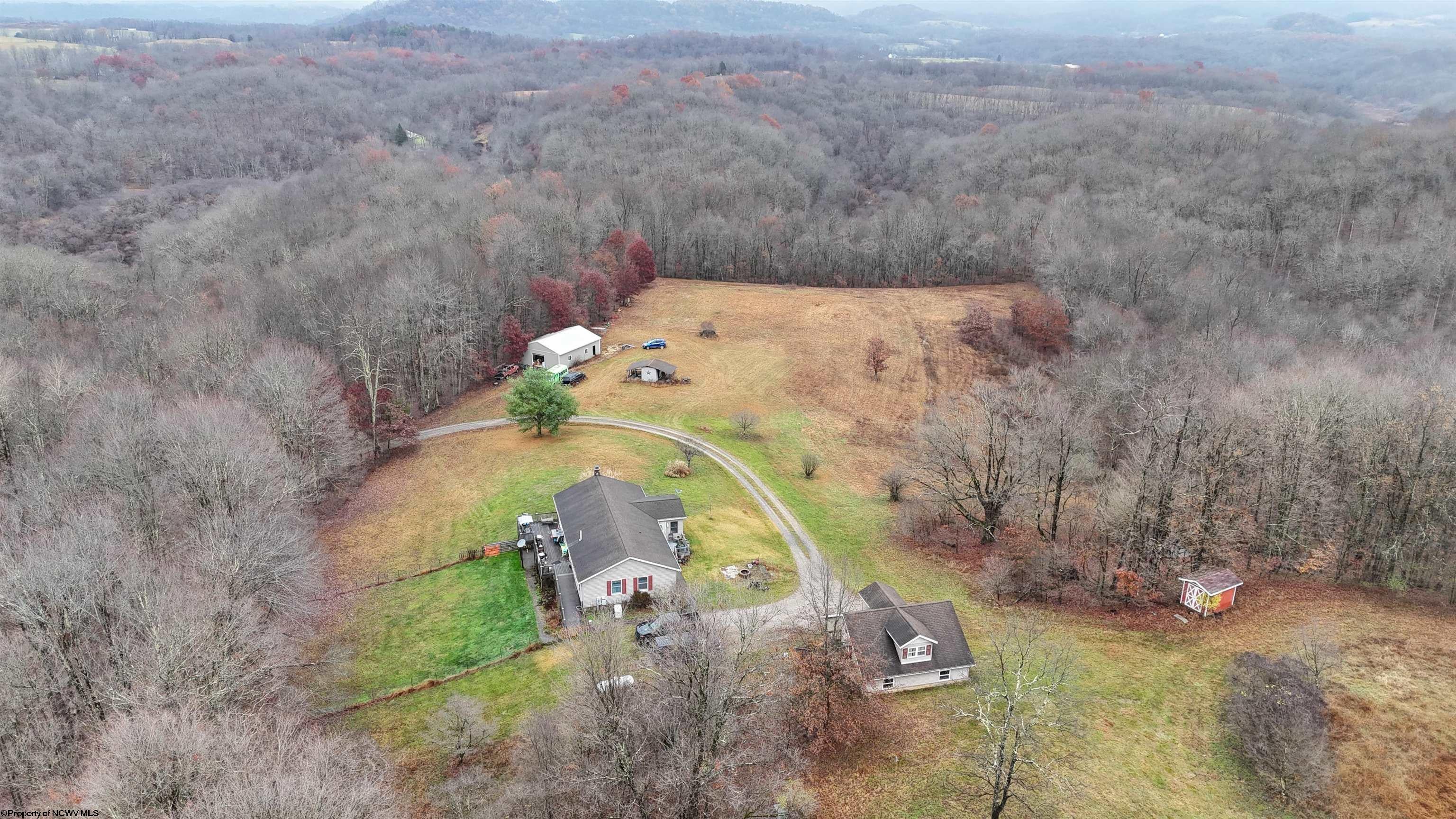 2815 Stalnaker Road Belington, WV 26250 - Photo 34 of 41 Gallery Image 34