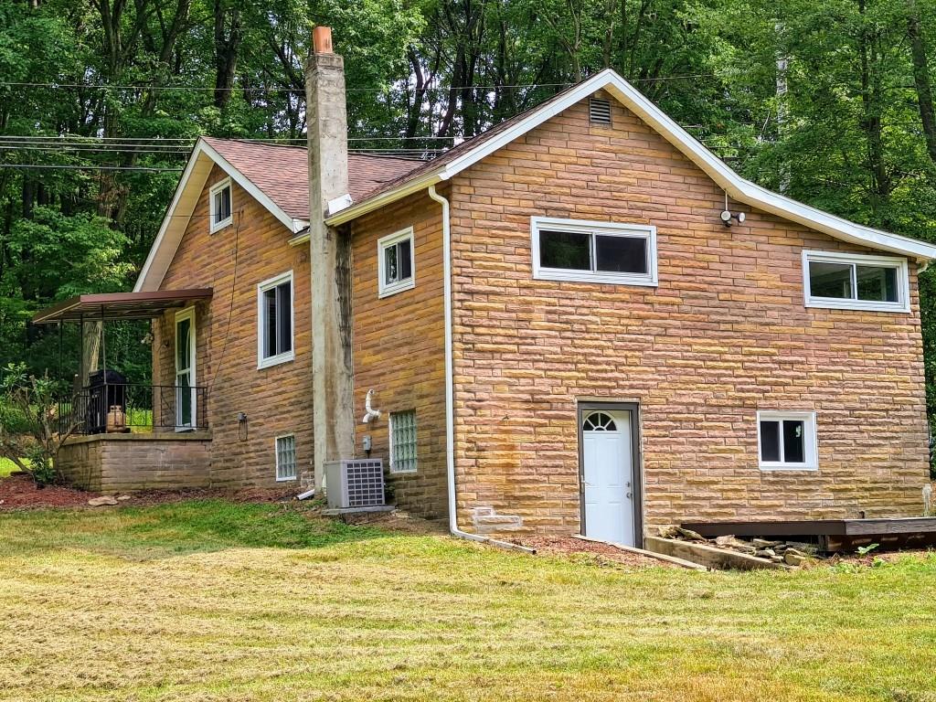 1178 Pine Run Road Apollo, PA 15613 - Photo 4 of 18 Gallery Image 4