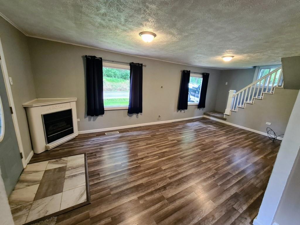1178 Pine Run Road Apollo, PA 15613 - Photo 6 of 18 Gallery Image 6