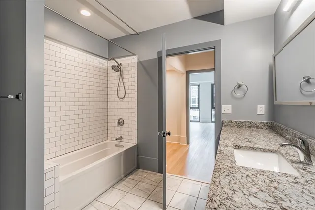 $1,900 | 1100 Howell Mill Road Northwest, Unit 405, Atlanta, GA 30318