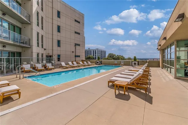 $1,900 | 1100 Howell Mill Road Northwest, Unit 405, Atlanta, GA 30318