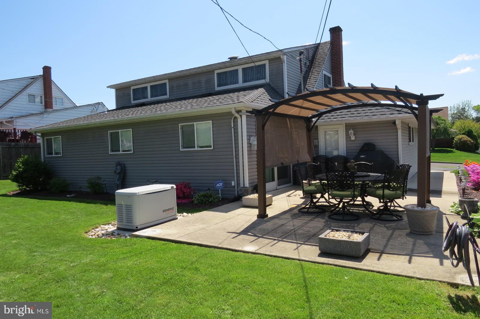 9 Hunt Road Levittown, PA 19056 - Photo 22 of 31 Gallery Image 22