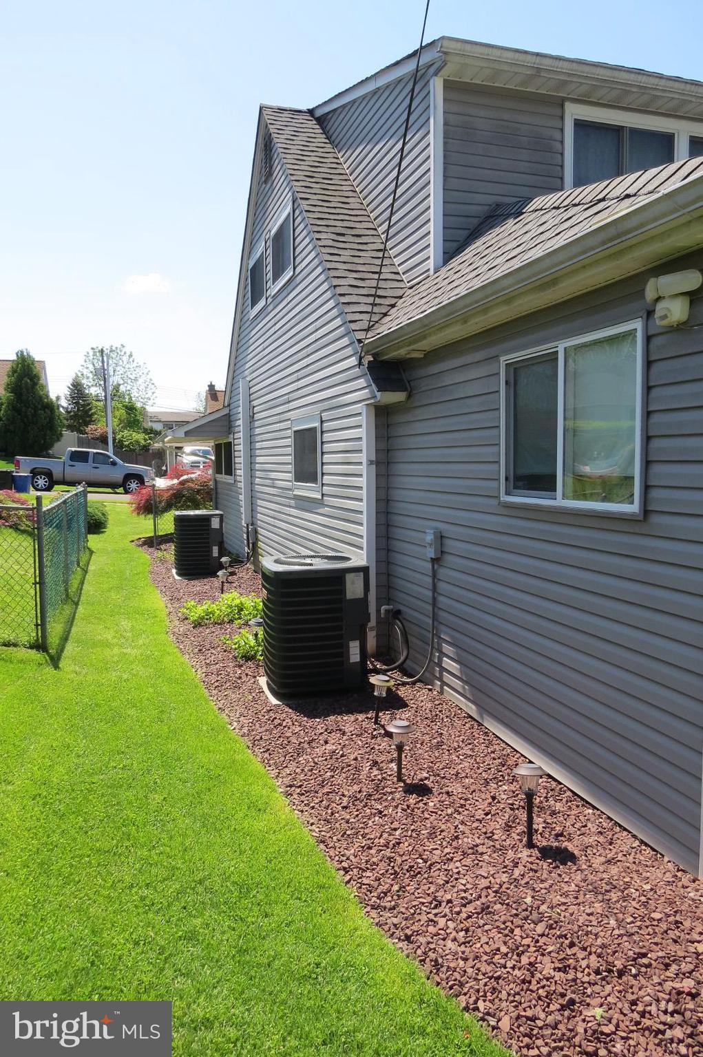 9 Hunt Road Levittown, PA 19056 - Photo 23 of 31 Gallery Image 23