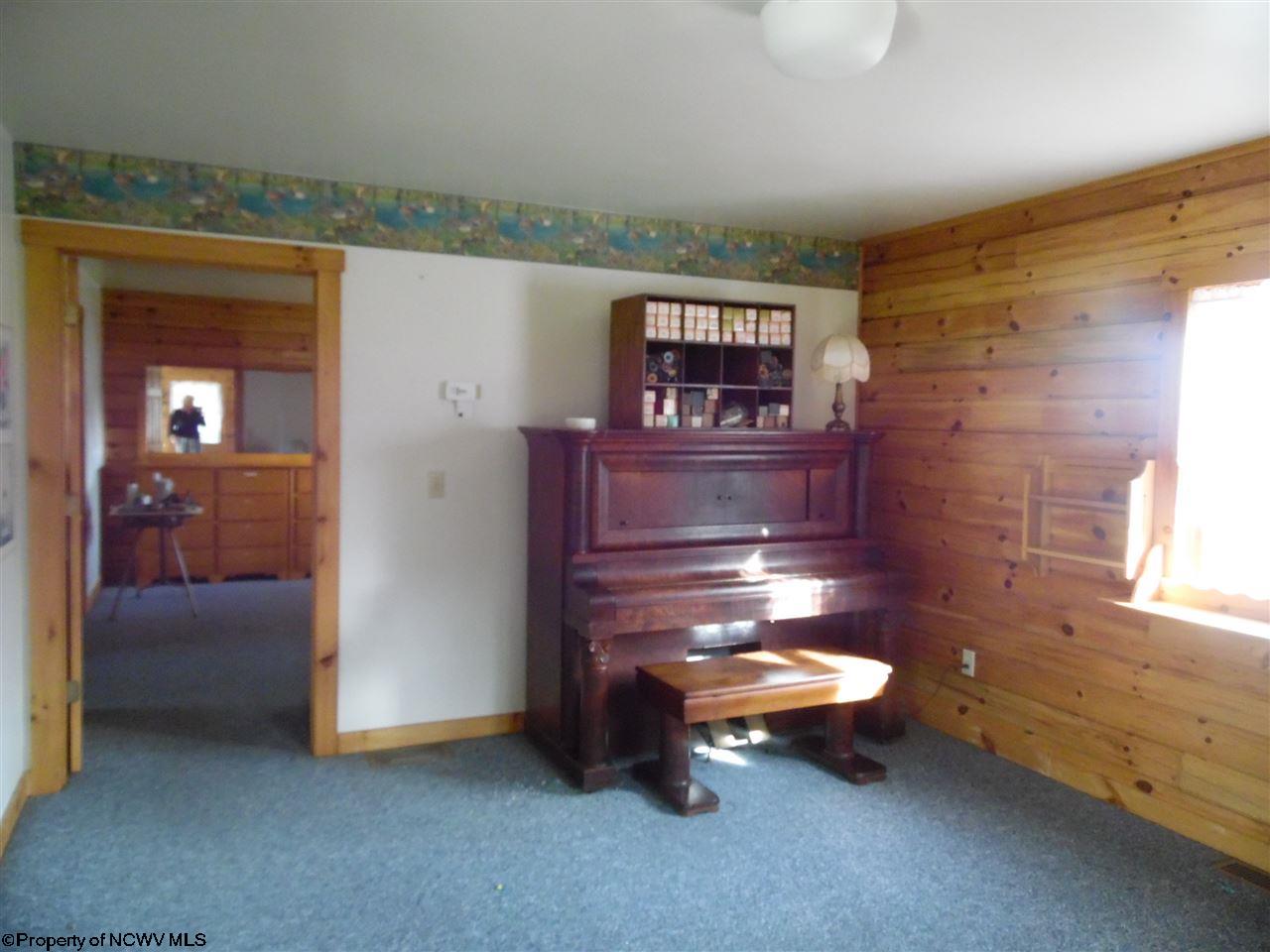 2878 Perry Road Buckhannon, WV 26201 - Photo 6 of 16 Gallery Image 6