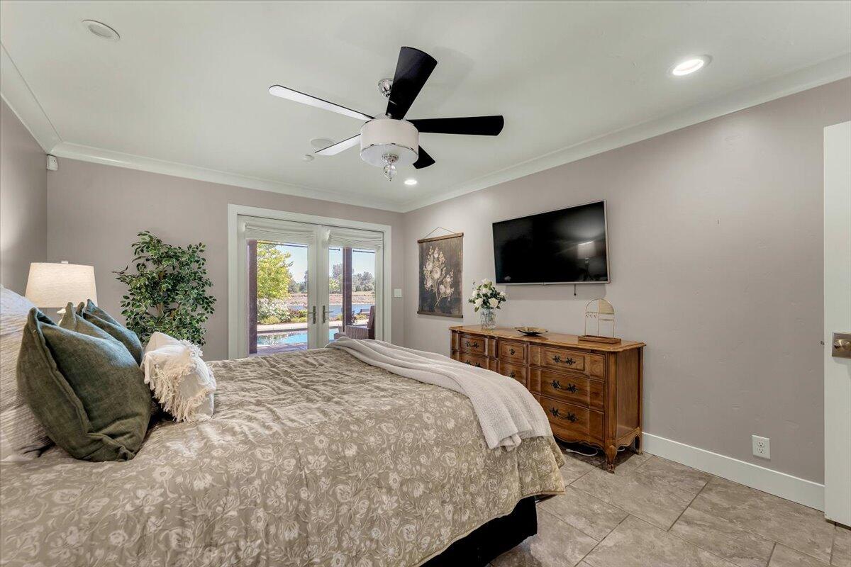 6913 Riverside Drive Redding, CA 96001 - Photo 44 of 90 038-6913 Riverside Dr - I-12