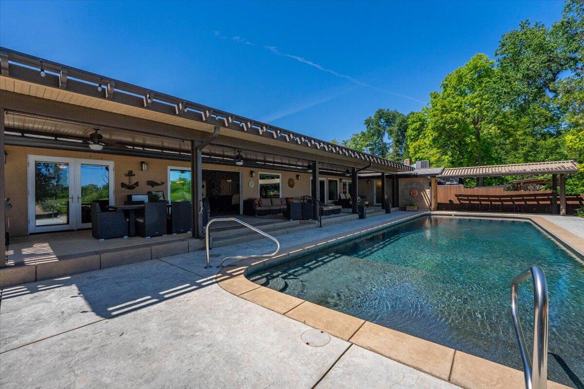 6913 Riverside Drive Redding, CA 96001 - Photo 69 of 90 088-6913 Riverside Dr - E-34