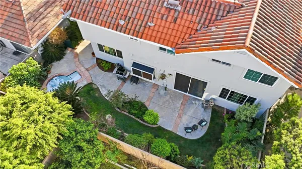 $1,599,888 | 2061 Pueblo, Tustin, CA 92782
