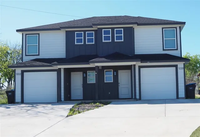 a house that has a lot of windows in it