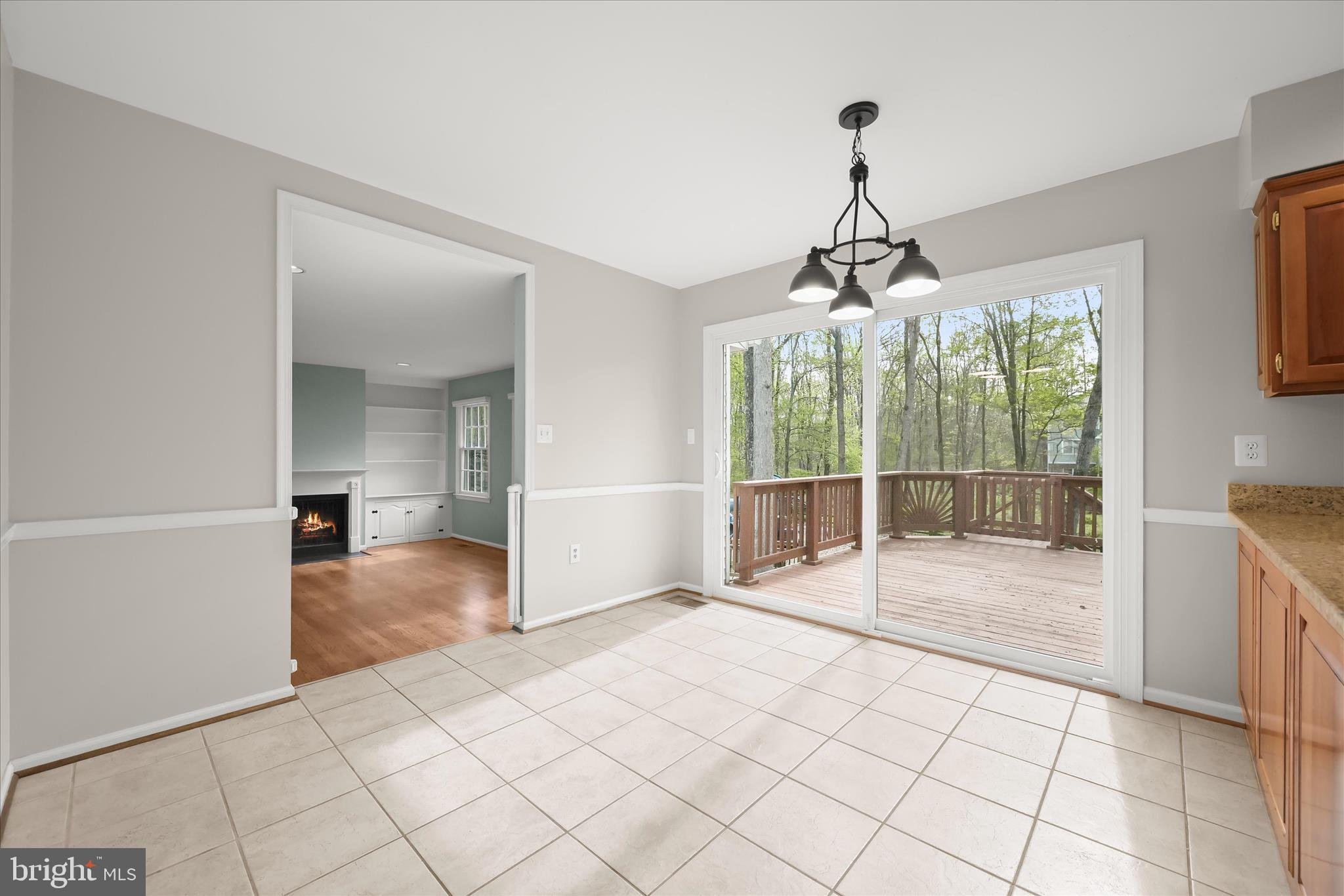 10428 Schoolmaster Place Columbia, MD 21044 - Photo 25 of 69 Kitchen Dining Area