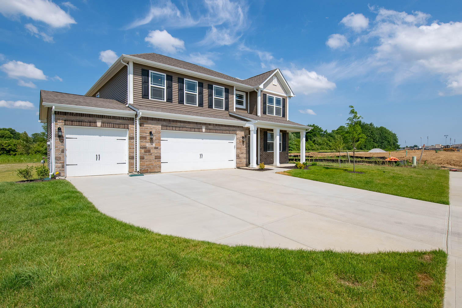 2350 Oakmont Drive Plainfield, IN 46168 - Photo 3 of 43