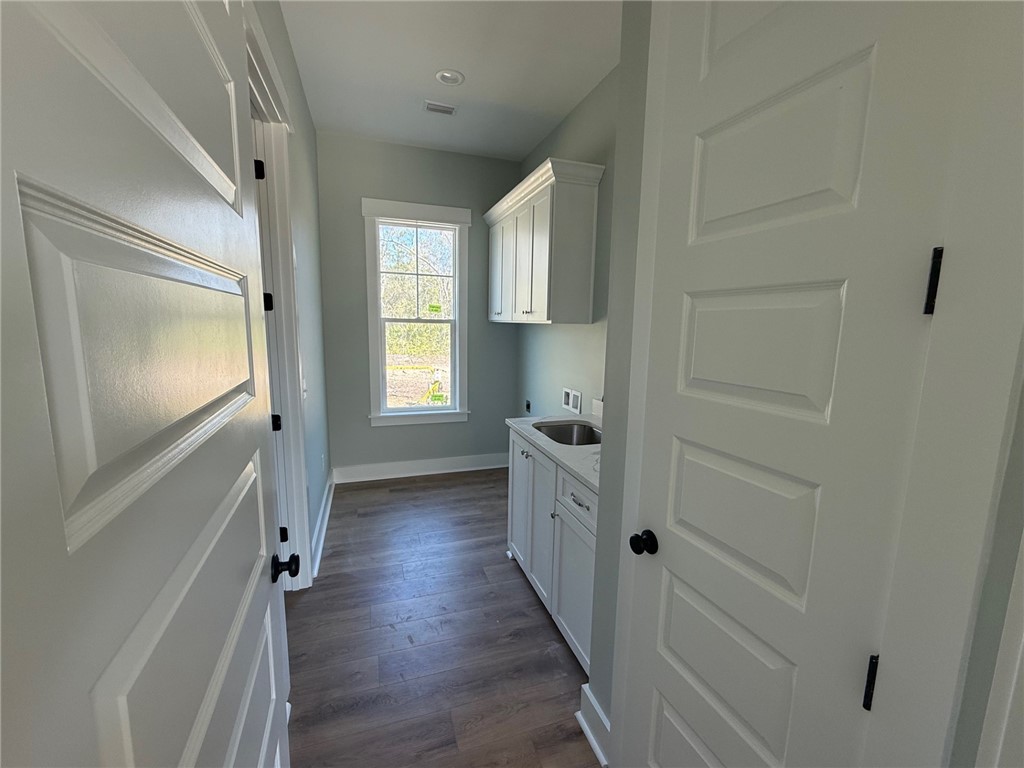 143 Roxanne Way Brunswick, GA 31523 - Photo 6 of 16