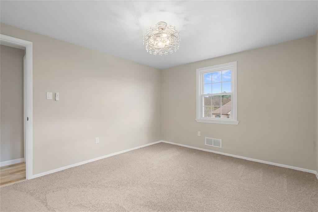 185 Grouse Drive Elizabeth, PA 15037 - Photo 24 of 41