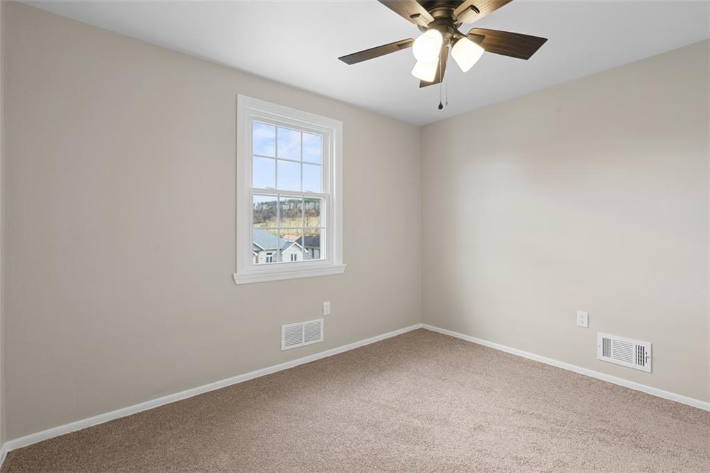 185 Grouse Drive Elizabeth, PA 15037 - Photo 28 of 41