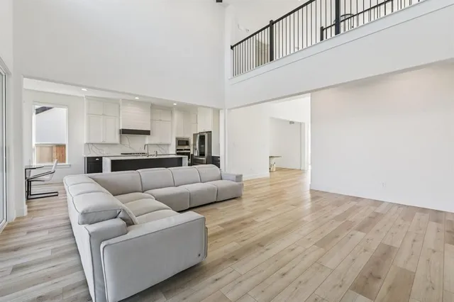 $5,000 | 580 Falling Leaves Drive, Prosper, TX 75078