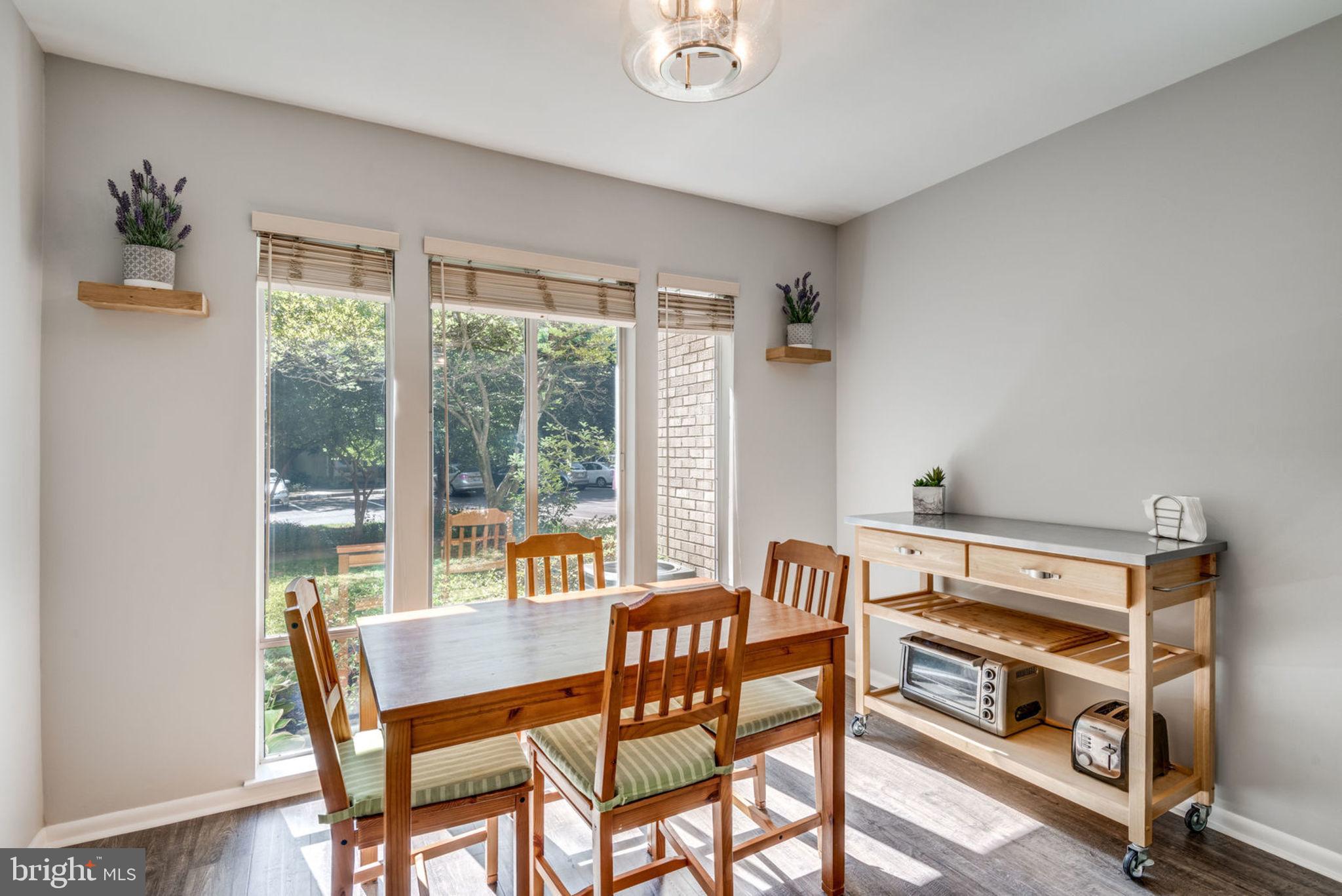 2046 Chadds Ford Drive Reston, VA 20191 - Photo 9 of 52 Eat in Kitchen