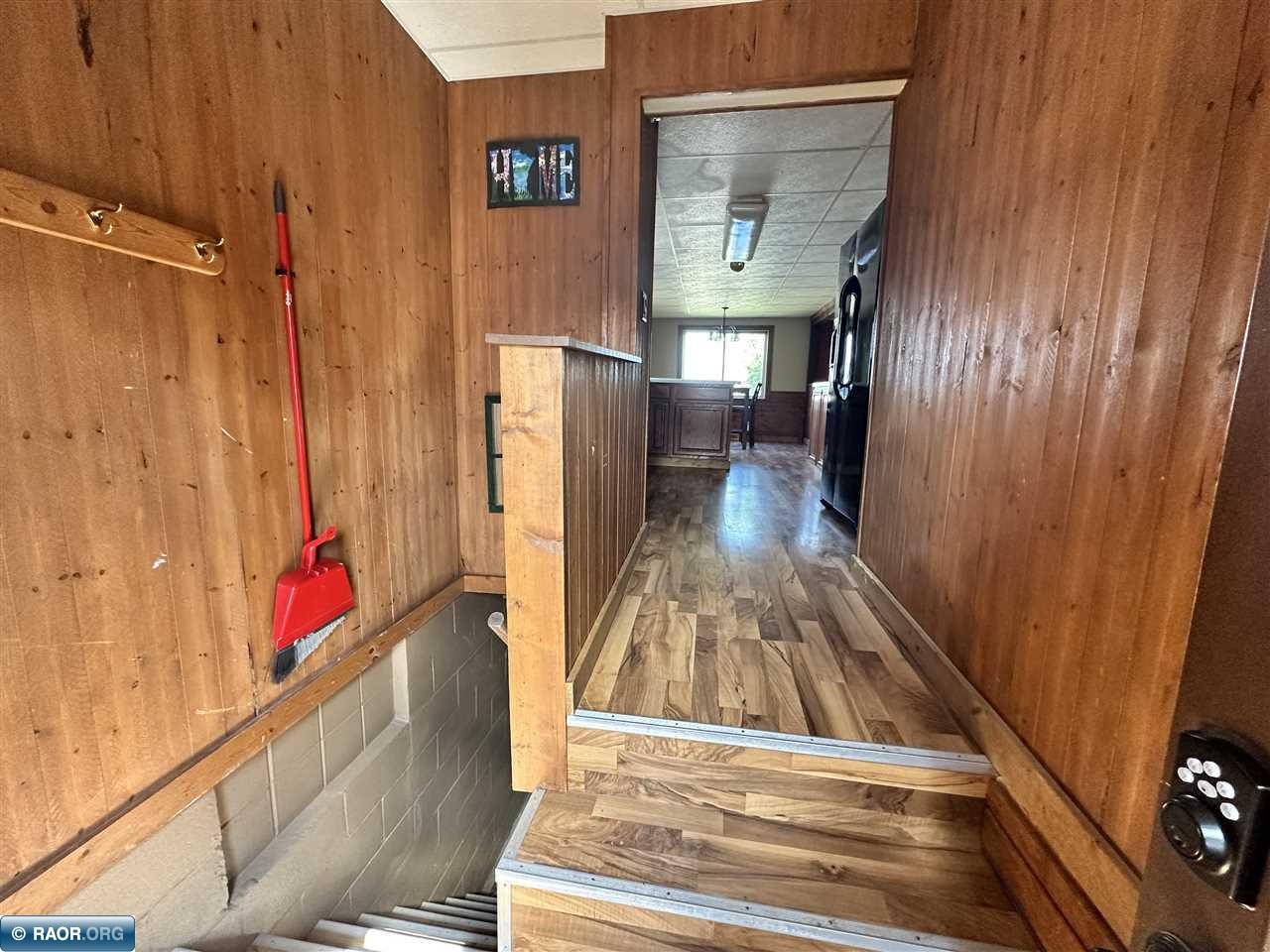 1122 17th Street South Virginia, MN 55792 - Photo 3 of 12