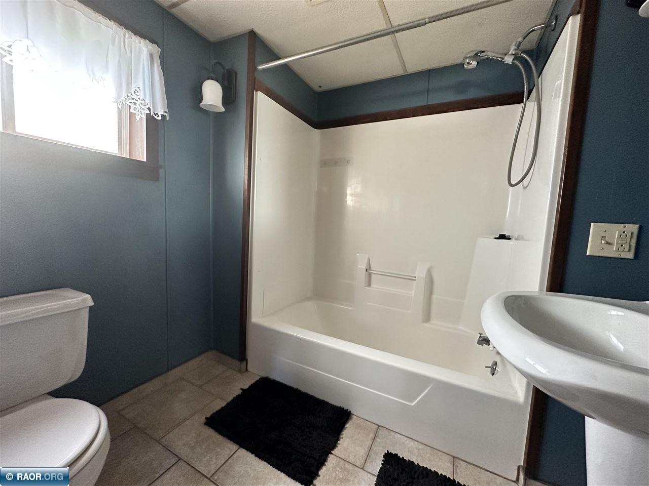 1122 17th Street South Virginia, MN 55792 - Photo 8 of 12