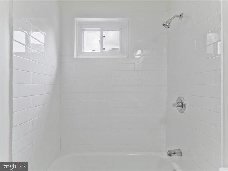 1200 D Street Northeast Washington, DC 20002 - Photo 35 of 47 Bright and airy shower space.