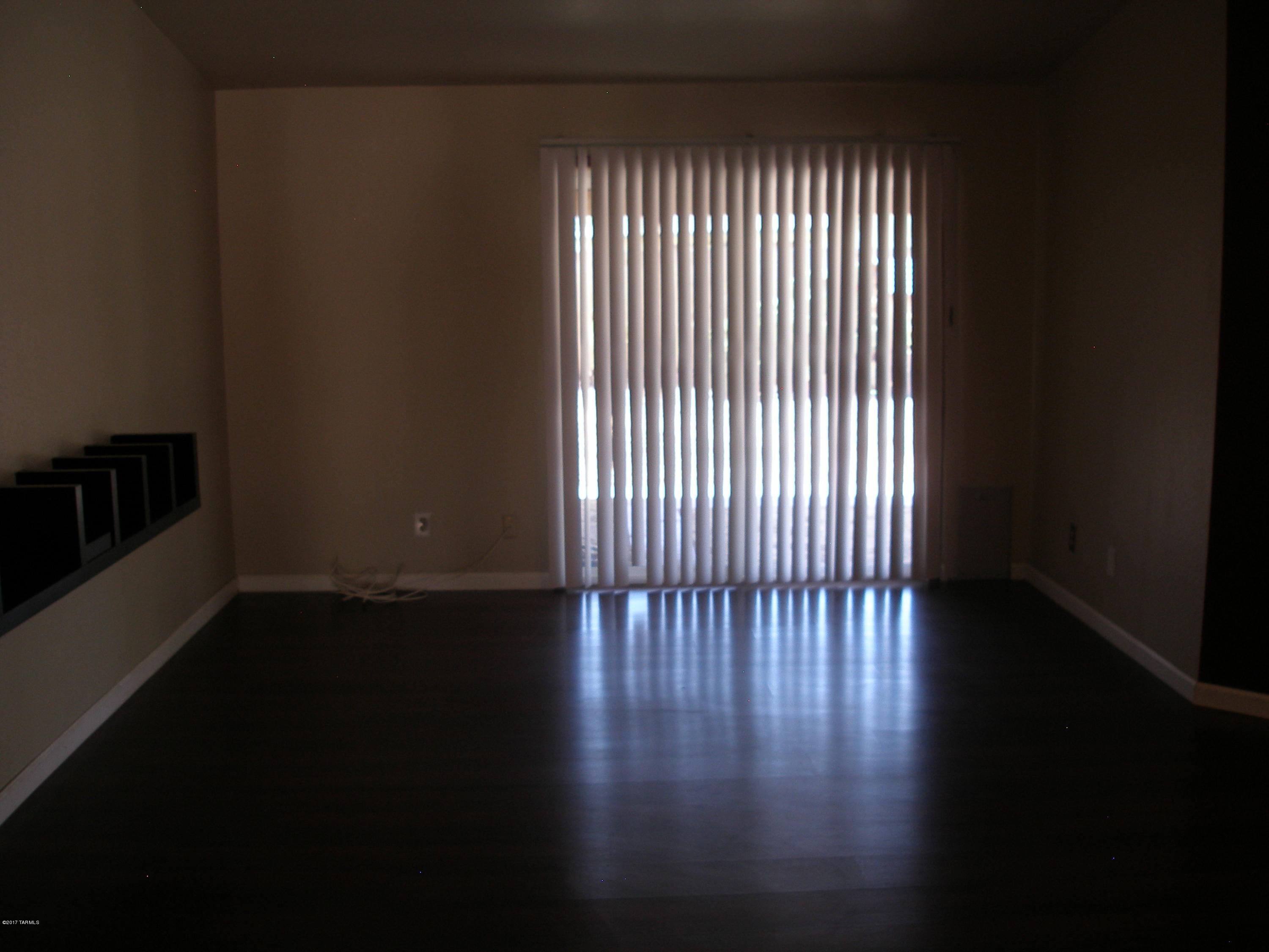 2633 West Flamebrook Road Tucson, AZ 85741 - Photo 4 of 14 Gallery Image 4
