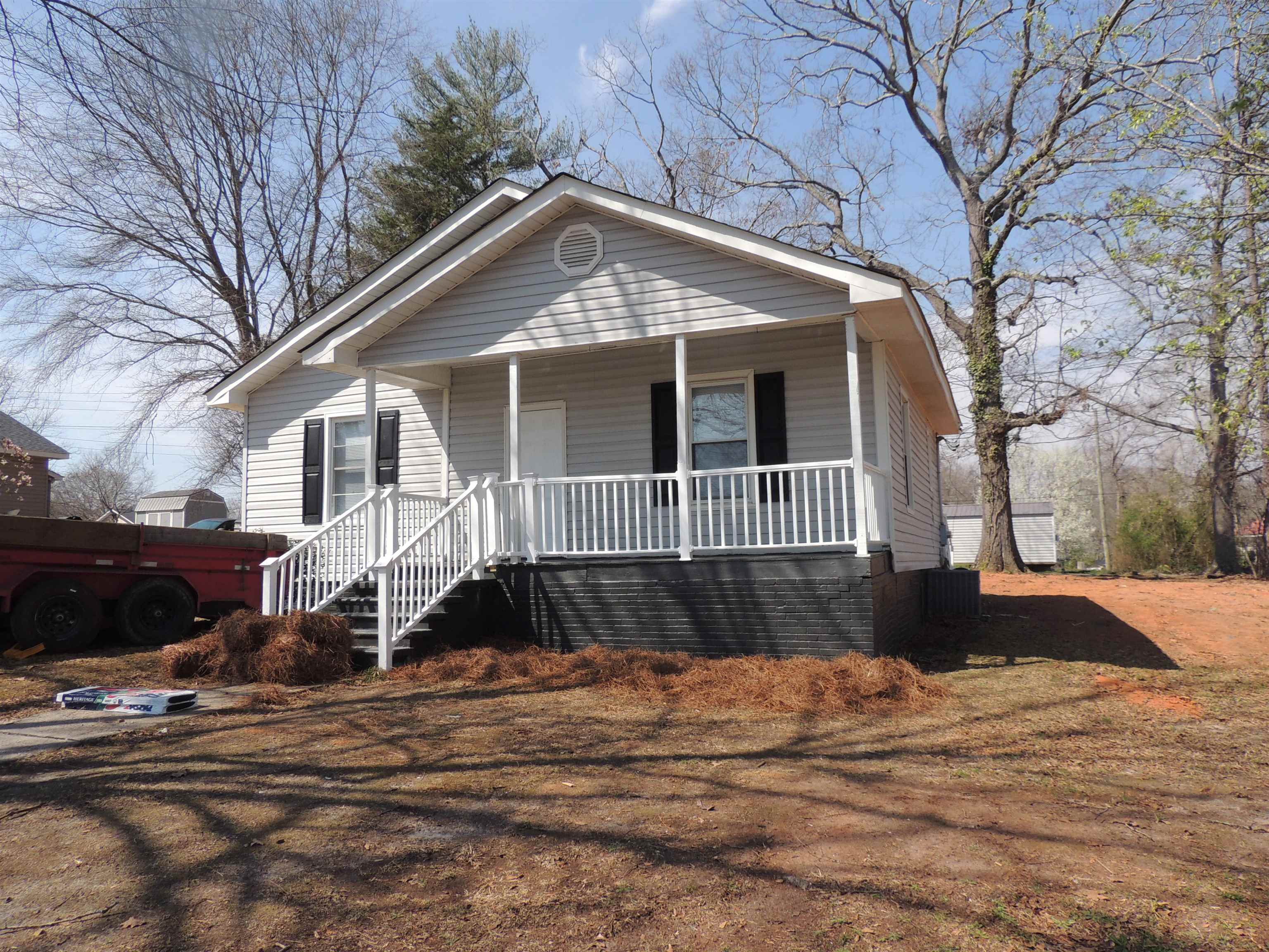 408 4th Street Inman, SC 29349 - Photo 2 of 11