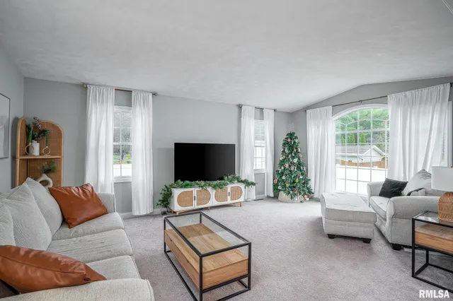 $299,990 | 2636 12th Street, Moline, IL 61265