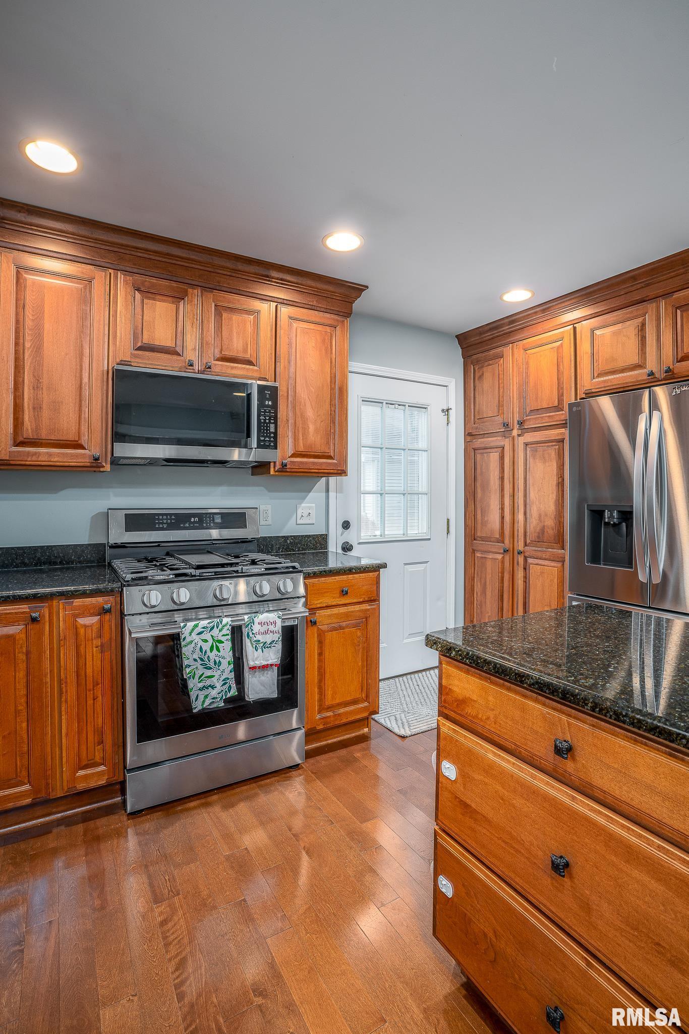 2636 12th Street Moline, IL 61265 - Photo 9 of 28