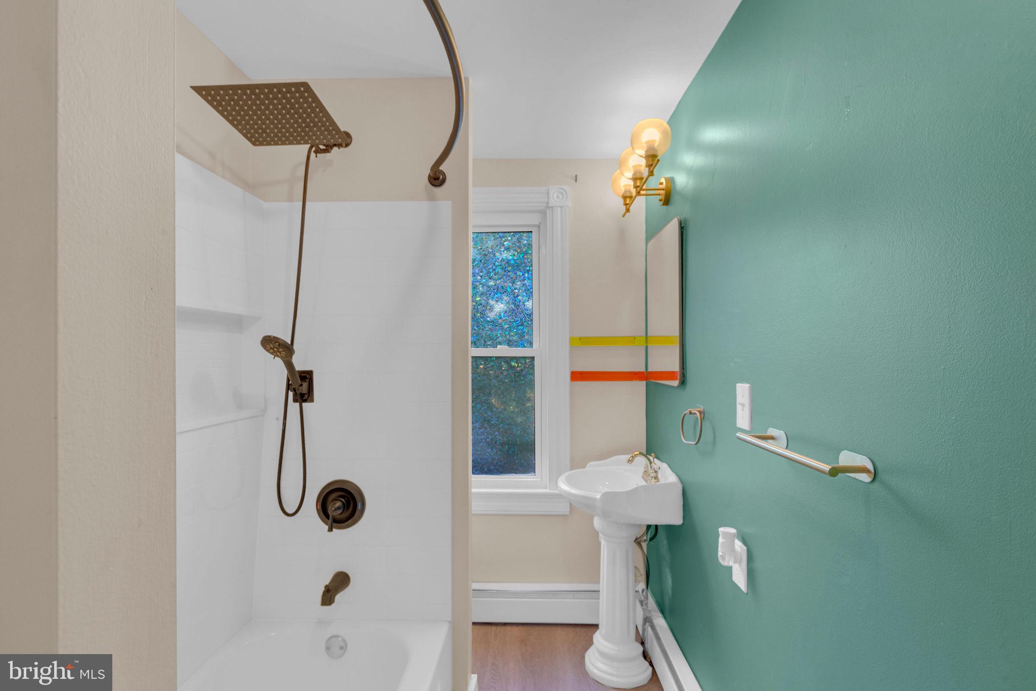 820 Laurel Street Delanco, NJ 08075 - Photo 14 of 23 a bathroom with a shower