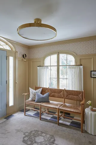 $1,799,000 | 319 West Lake Street, Barrington, IL 60010