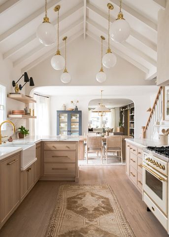 $1,799,000 | 319 West Lake Street, Barrington, IL 60010