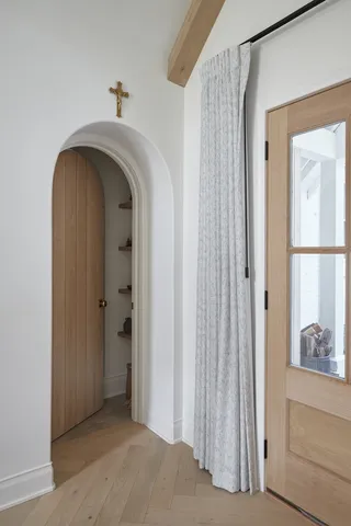 $1,799,000 | 319 West Lake Street, Barrington, IL 60010