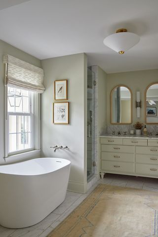 $1,799,000 | 319 West Lake Street, Barrington, IL 60010