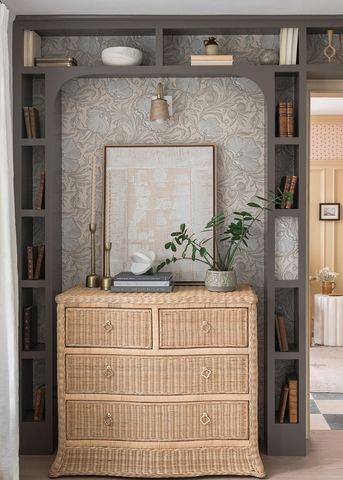 $1,799,000 | 319 West Lake Street, Barrington, IL 60010