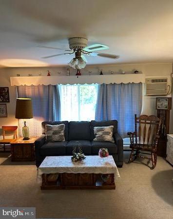 18 Cleft Rock Road Levittown, PA 19057 - Photo 5 of 10 Gallery Image 5