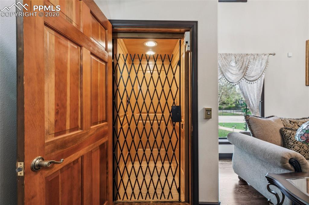 26 Hutton Lane Colorado Springs, CO 80906 - Photo 8 of 45