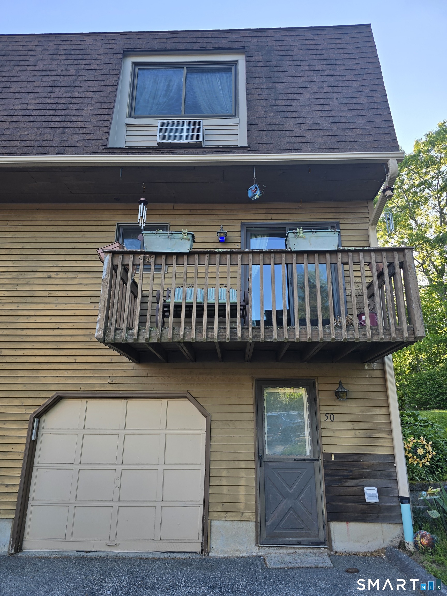 895 Matthews Street, Unit 50 Bristol, CT 06010 - Photo 2 of 8