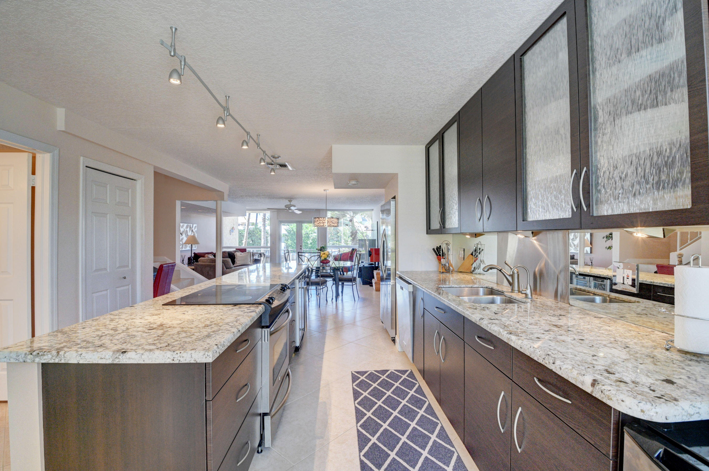 780 Jeffery Street, Unit 1 Boca Raton, FL 33487 - Photo 13 of 53 DSC_4330_1_2_3_4
