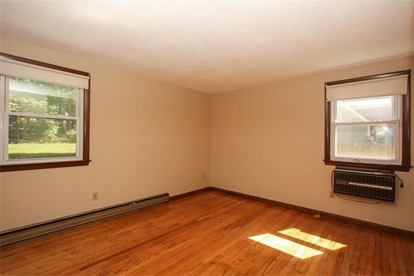 78 Colorado Street Springfield, MA 01118 - Photo 7 of 20 Gallery Image 7