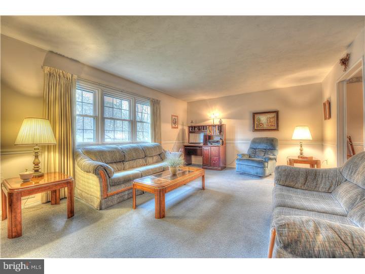 3 Cook Road Hamilton, NJ 08690 - Photo 8 of 25 Living Room