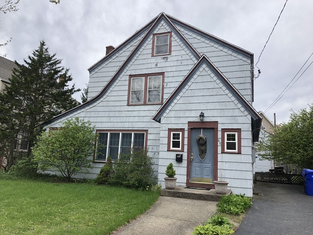 88 Wayne Street Springfield, MA 01118 - Photo 1 of 21