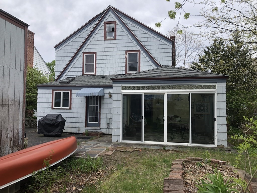 88 Wayne Street Springfield, MA 01118 - Photo 20 of 21