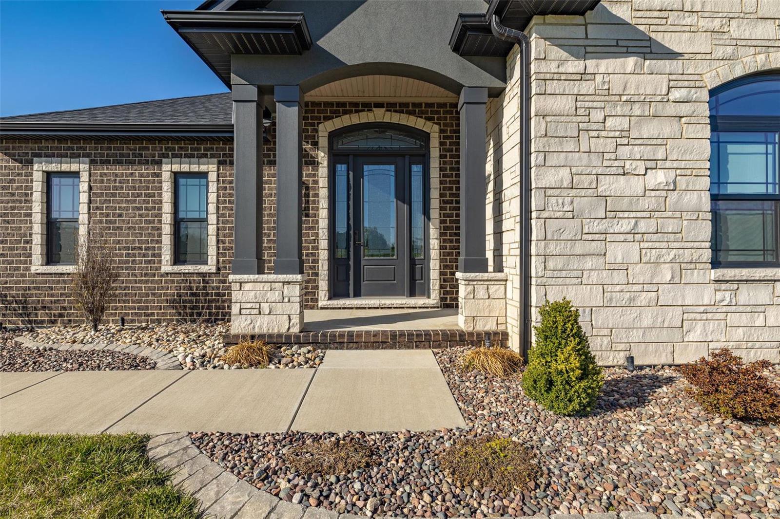 521 Benjamin Lane Waterloo, IL 62298 - Photo 3 of 51