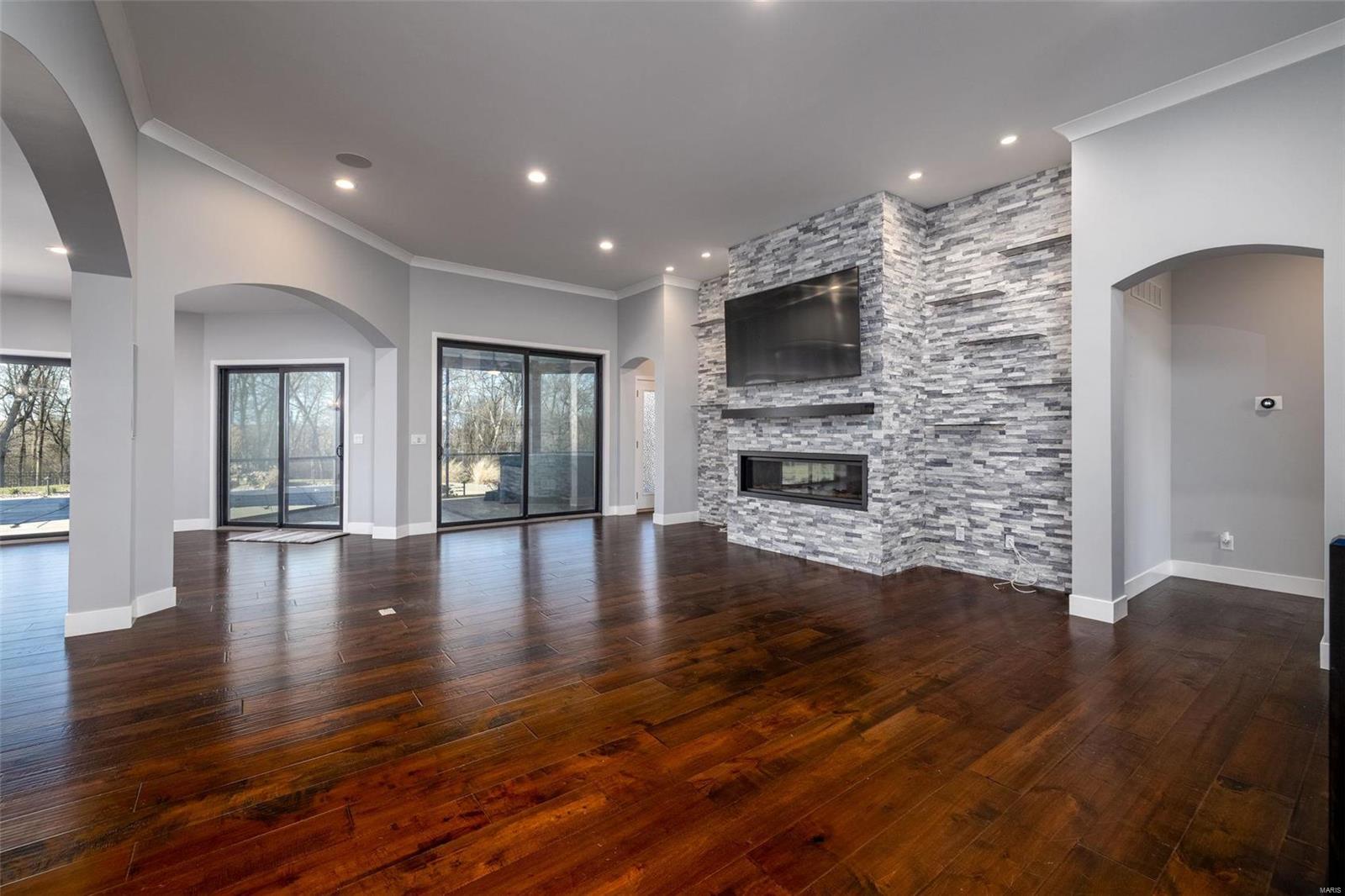 521 Benjamin Lane Waterloo, IL 62298 - Photo 5 of 51