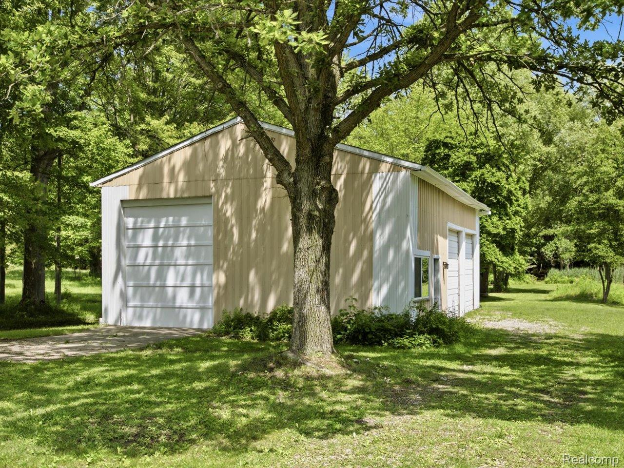 2861 Church Road Columbus, MI 48063 - Photo 2 of 46 02-2861 Church Rd (2).jpg