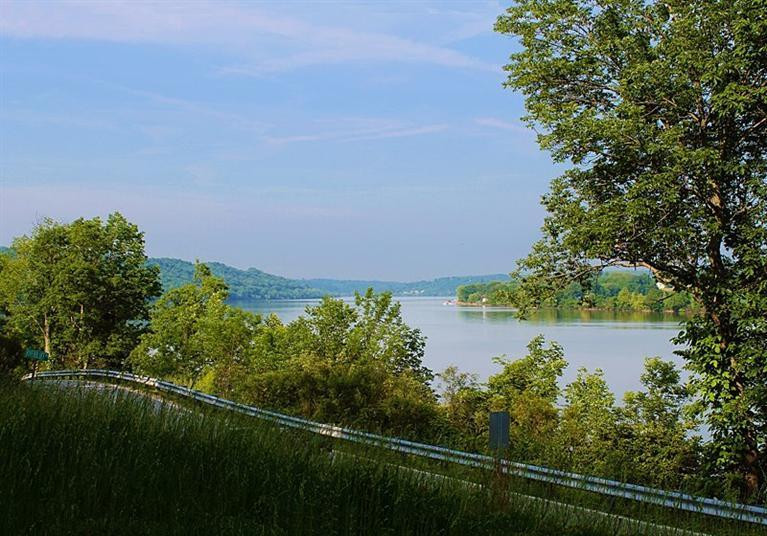 1 Riverbluff Road Union, KY 41091 - Photo 3 of 5 Gallery Image 3