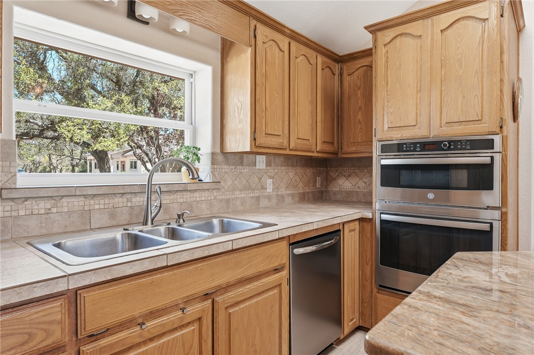 1663 Mooney Lane Ingleside, TX 78362 - Photo 13 of 35