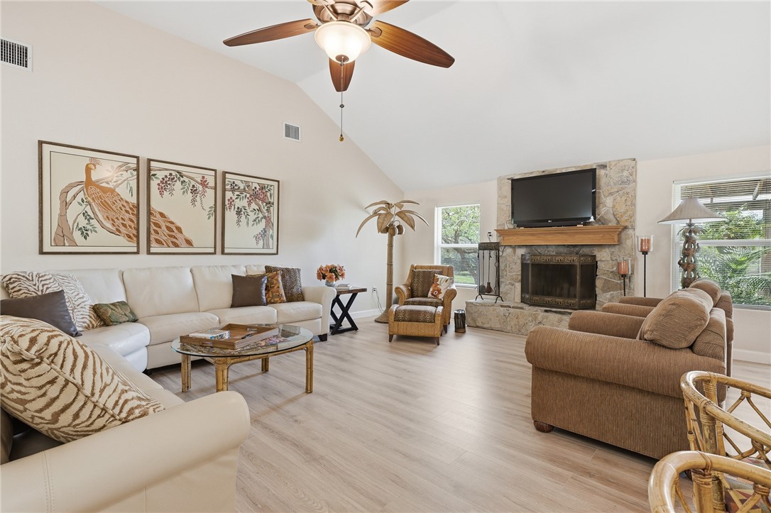 1663 Mooney Lane Ingleside, TX 78362 - Photo 5 of 35